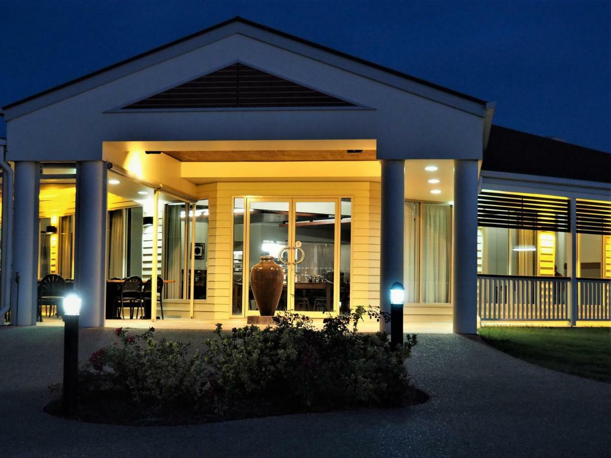 Pittsworth Motor Inn エクステリア 写真
